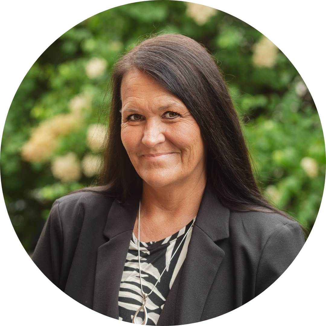 Donna Davies V2