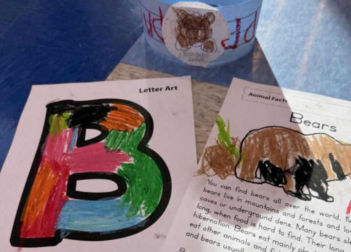 Art crafts based on the letter B.